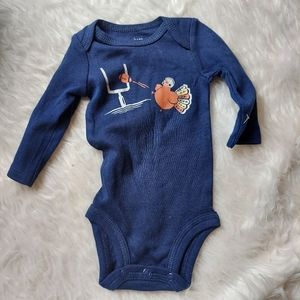 🌞 2/$4 CLEARANCE 🌞 • Carter's • Onesie